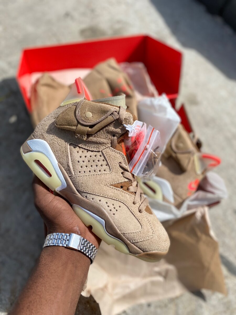 Retro 6 British khaki