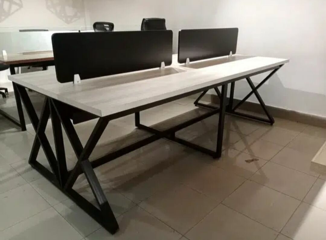 Workstations Co-working Spaces