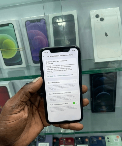 iPhone 11 simple noir neuf