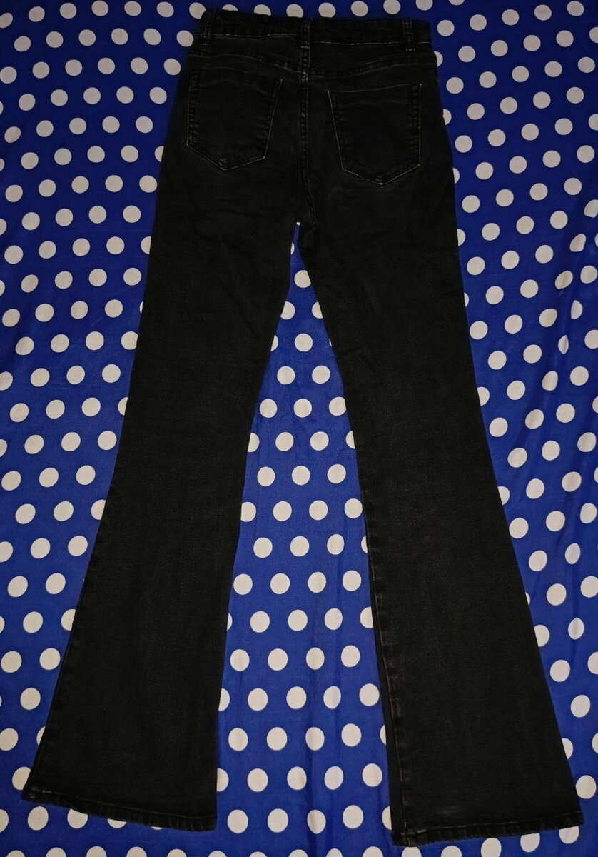 Jean évasé noir femme