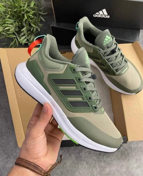 Chaussures Adidas