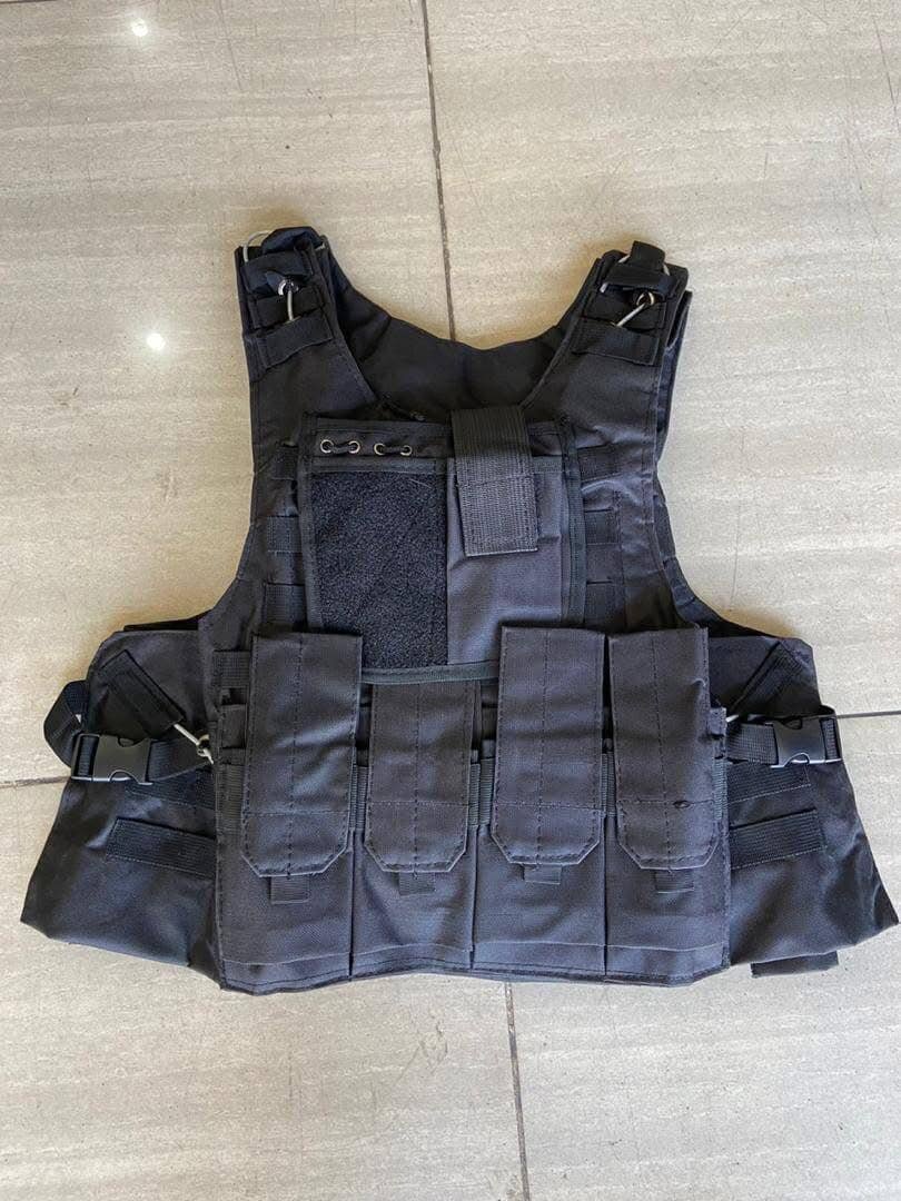 MILITARY VEST