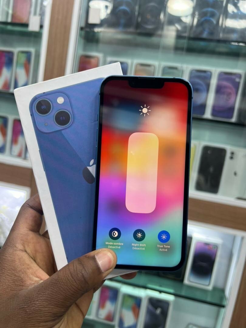 IPHONE 13 SIMPLE 128GIGA SECONDE MAIN PROPRE