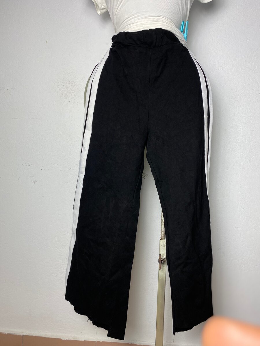 Pantalon noir rayé femme