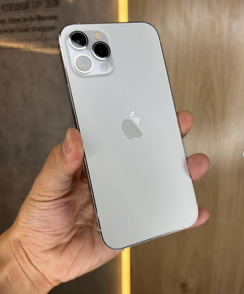 IPHONE 12 PRO