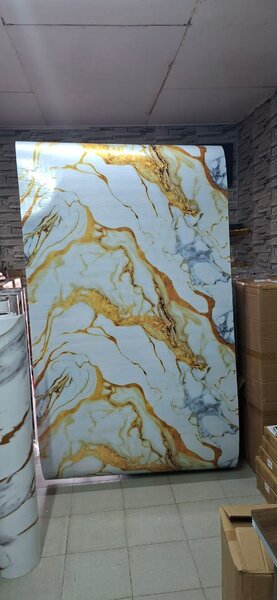 Papier peint effet marbre doré