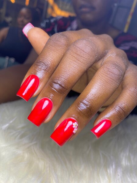 Nails by shadreck