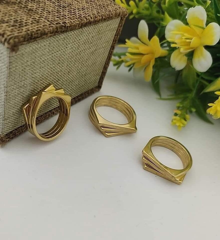 Bague en Or Design Moderne