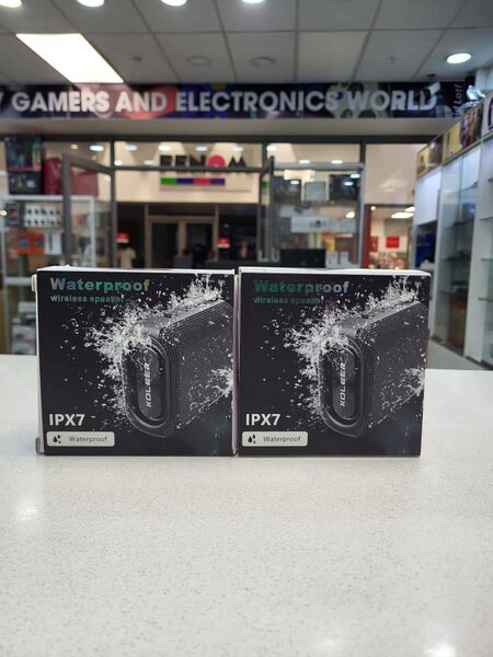 Waterproof Bluetooth speaker