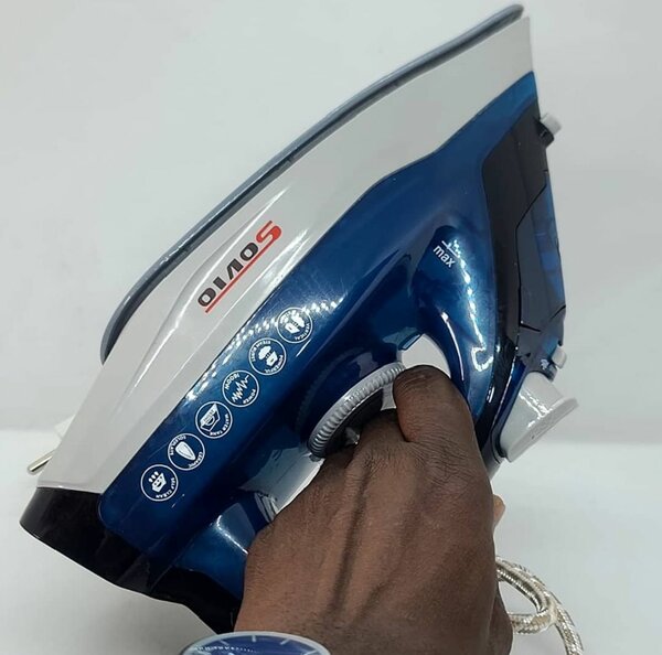 Fer à repasser de marque sovio