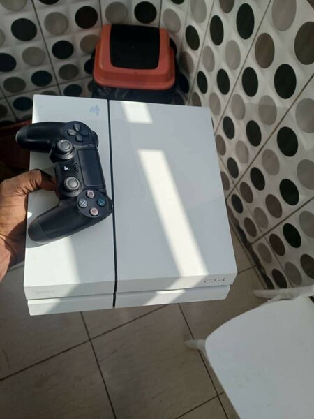 Ps4 craque deux manettes