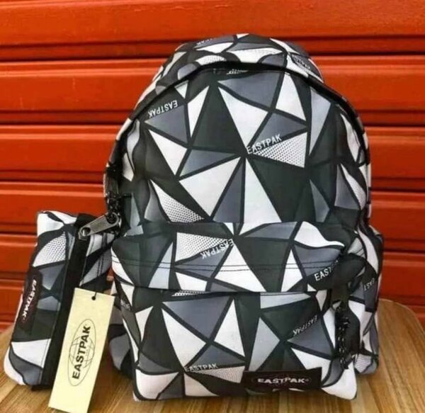 Sac à dos Eastpak coloré