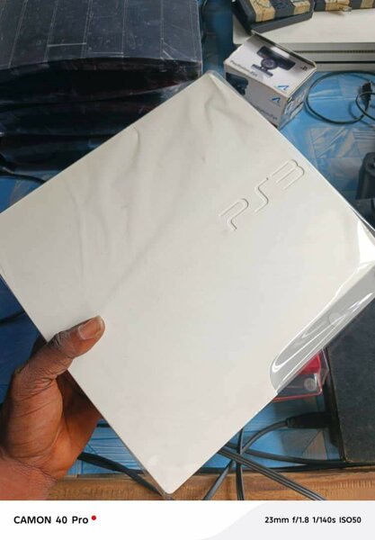 Ps3 slim craque +2manettes