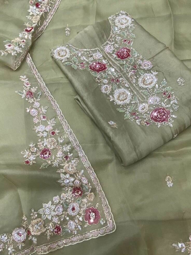 Organza 3 Peace Suit