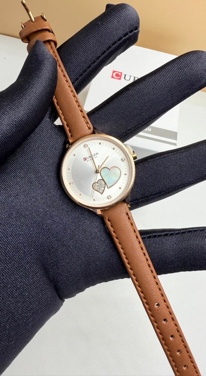 Montre Femme CURREN Élégante