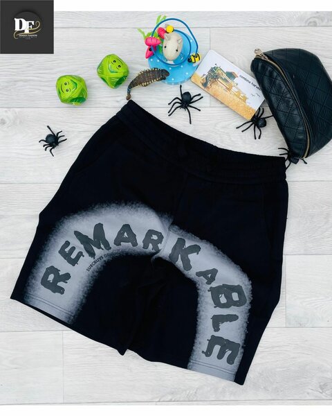 Shorts REMARKABLE décontractés