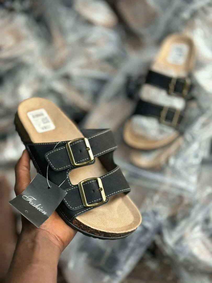 Sandales à boucles confortables