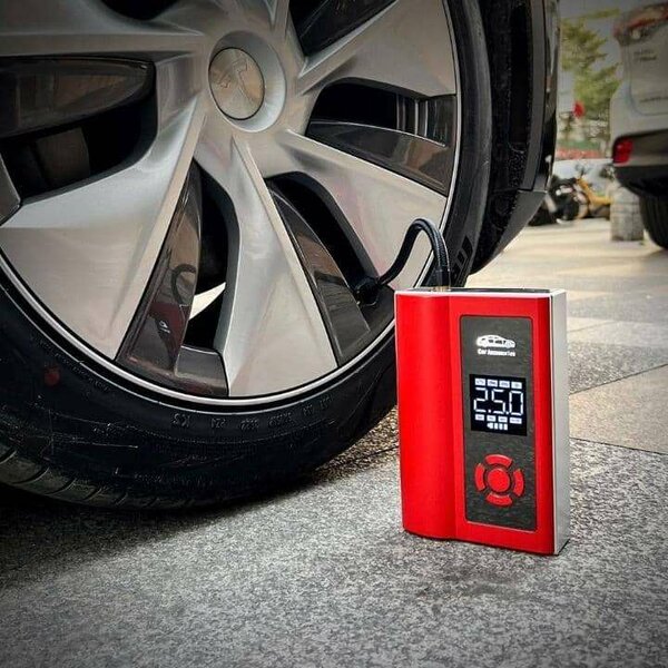 Pompe à air pour les pneus de voitures.