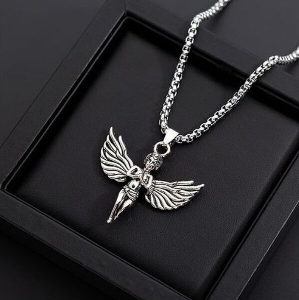 Chaîne homme avec pendentif