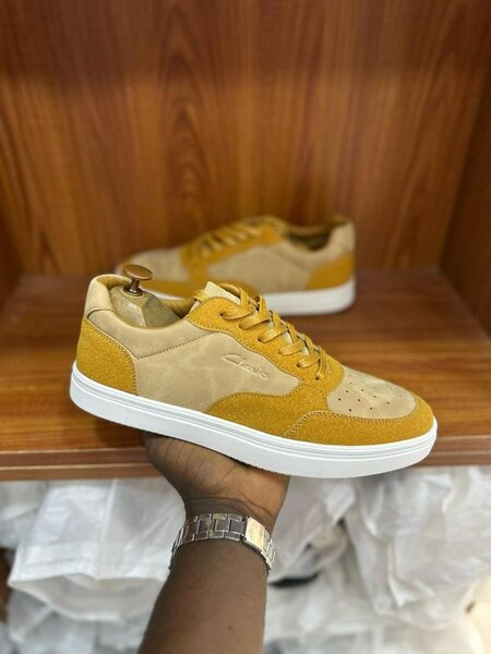 Sneaker jaune tendance homme