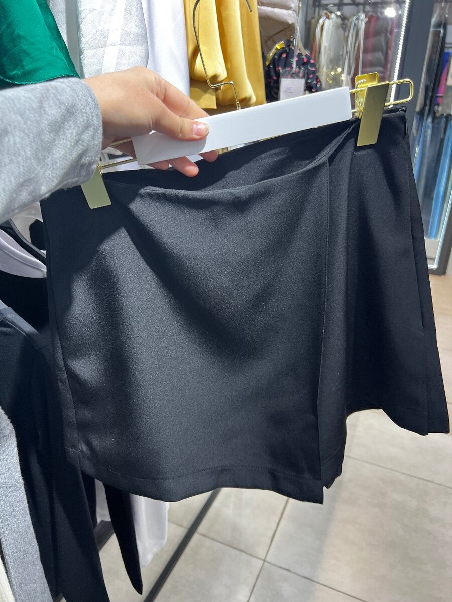 новые платья,и юбка шортики