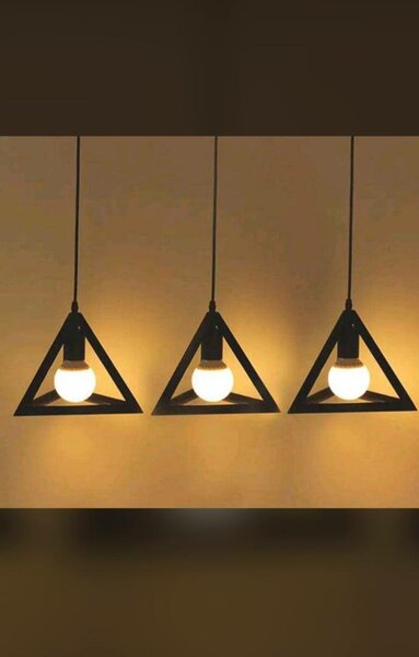 Suspension Moderne Triangulaire