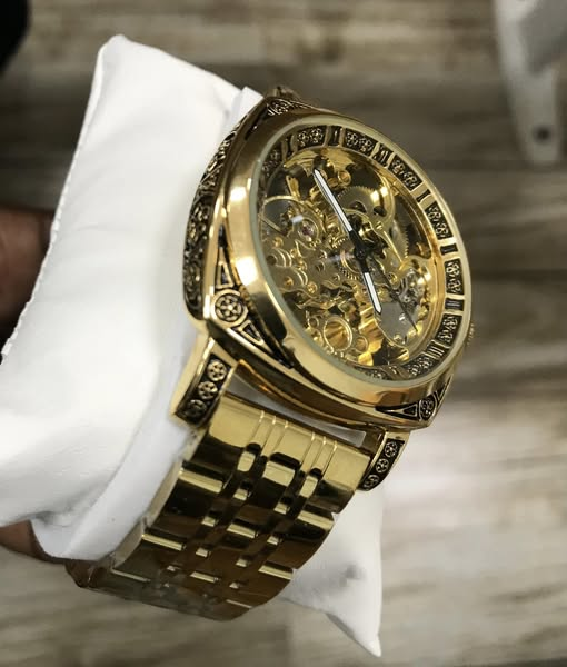 Forsining relojes en surtido