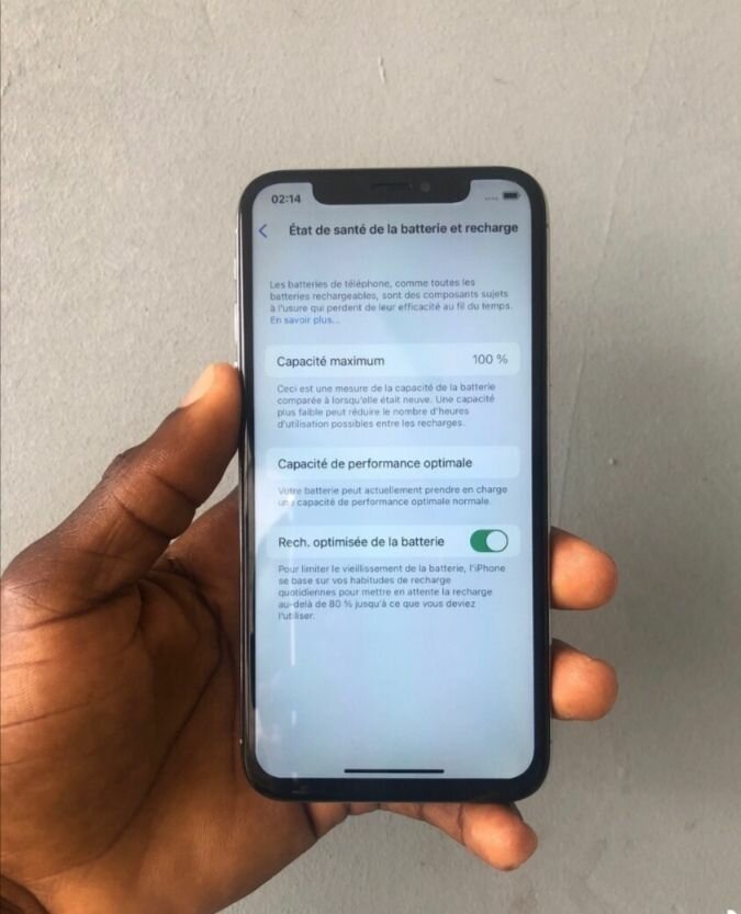 iPhone X 64Go argenté