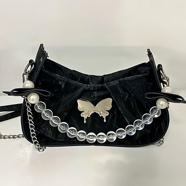 Элегантная черная сумочка