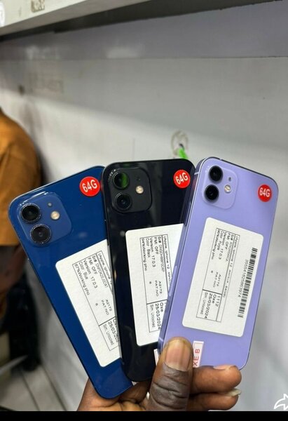 iPhone 12 simple 126go