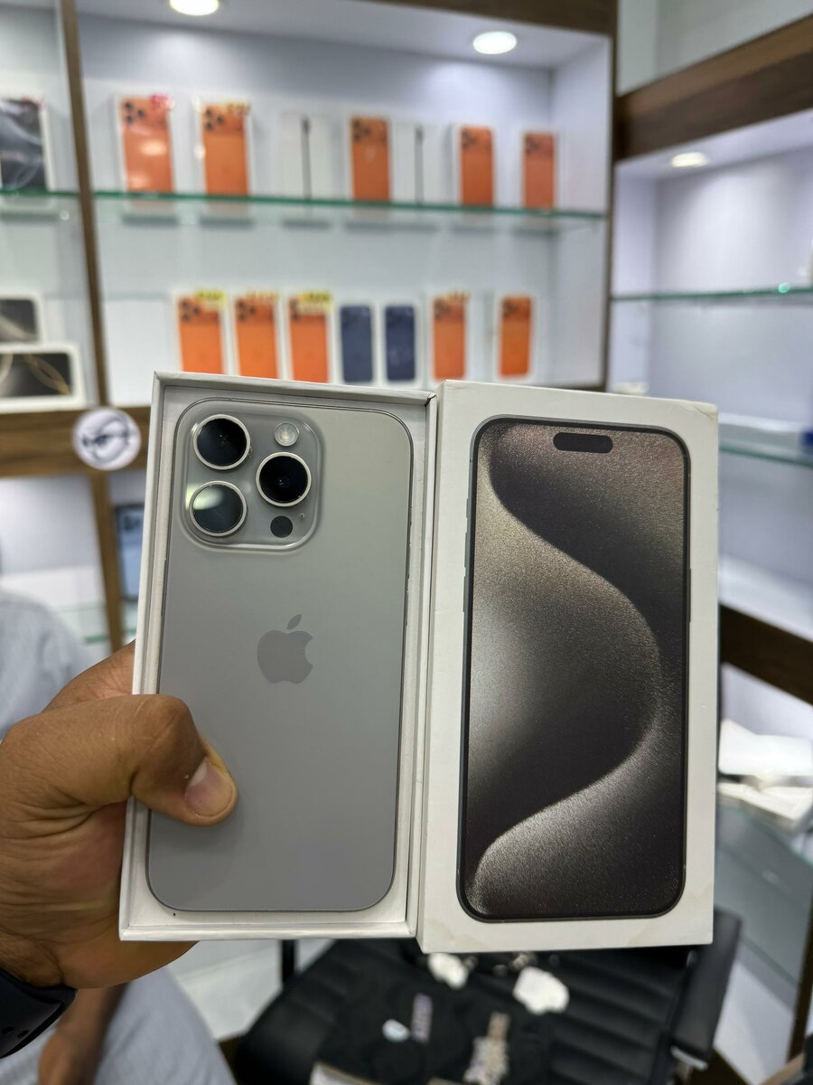 15 pro 128Go très propre