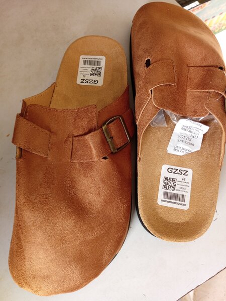 Sabots en cuir confortable