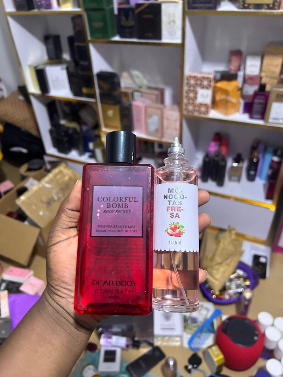 Colorful bombshell & Monogotas splash available