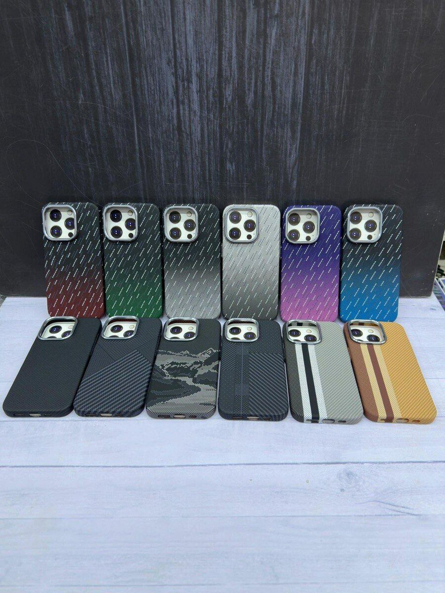 Новое поступление оригинальных карбоновых чехлов с MagSafe