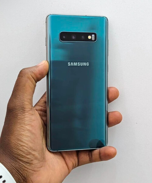 Samsung Galaxy S10+