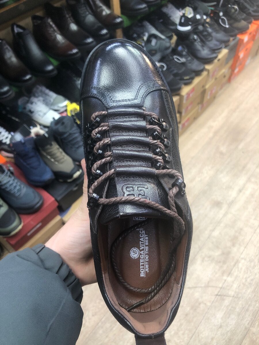 Кожаные туфли