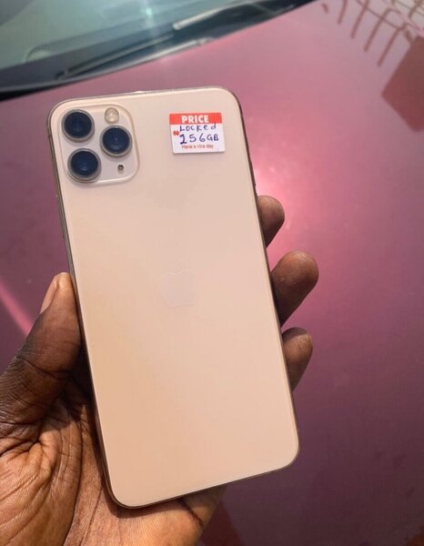 iPhone 11 Pro Max 256 gig