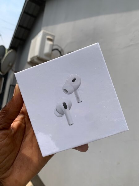 Apple AirPods Pro 2