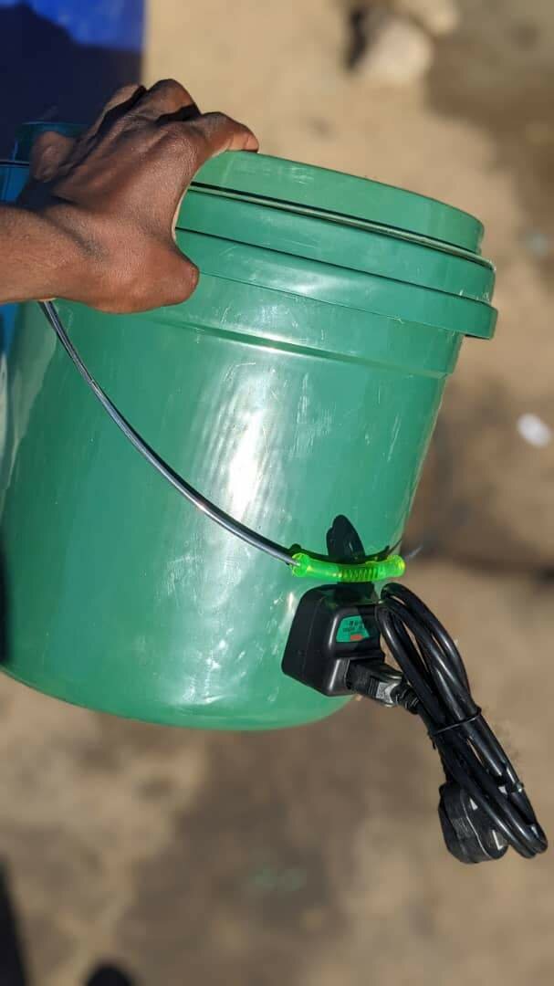Electric water buckets