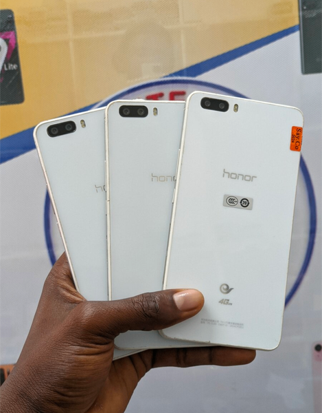 Huawei honor 6 plus
