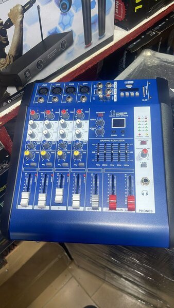 Table de Mixage Audio DSP Pro