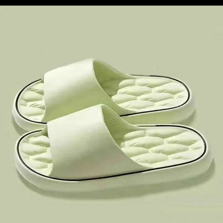 Claquettes Confort en Mousse