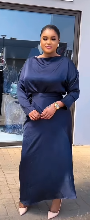  Skirt & top dark Blue