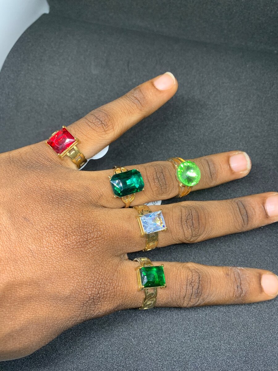 Emerald stone rings