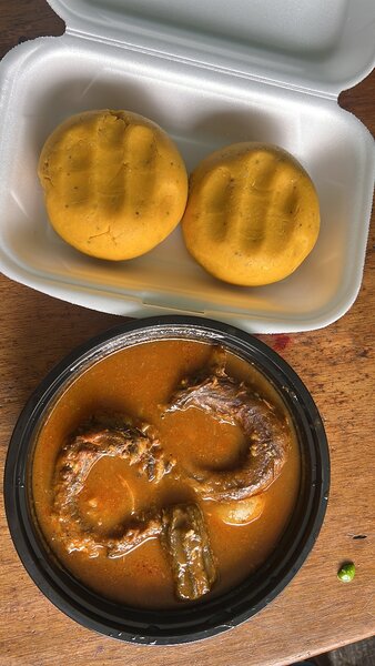 Foufou pattes de bœuf ou poiss