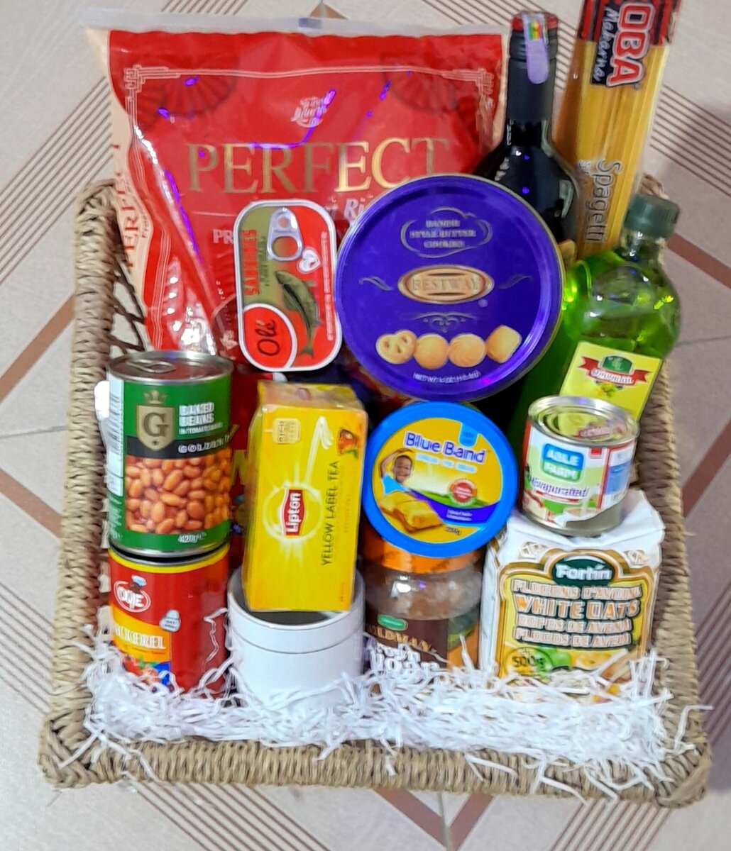 Christmas hamper Surprise Christmas hampers