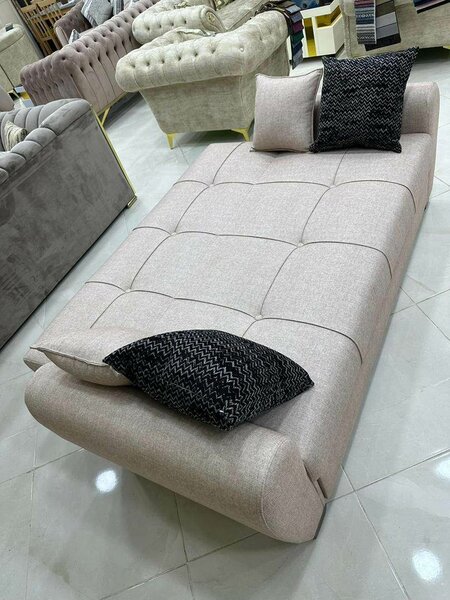 Canapé-lit moderne confortable