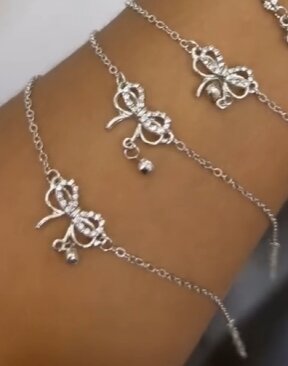 ✨✨New bracelet drop 😍
