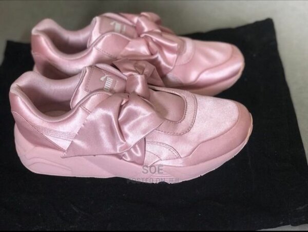 Fenty By Rihanna Bow Sneakers