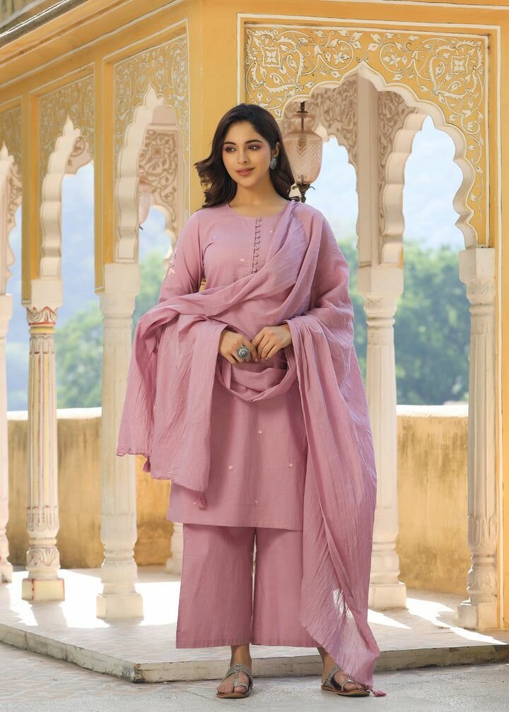 Ladies suit
